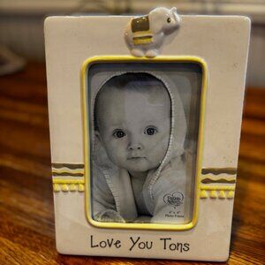 New in box Precious Moments Baby Picture frame for 4" x 6" photo.